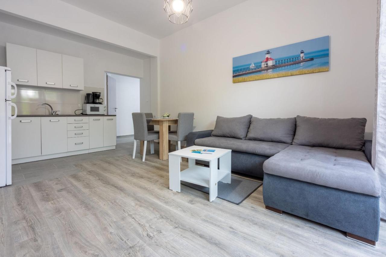 Apartments Ankica Crikvenica Luaran gambar