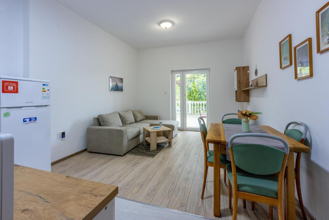 Apartments Ankica Crikvenica Luaran gambar