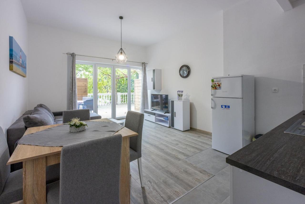 Apartments Ankica Crikvenica Luaran gambar